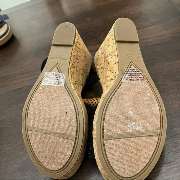 NEW Franco Sarto Clinton 2 Black Perforated T- Strap, Open Toe, Wedge Sandal 8.5 - Picture 5 of 5